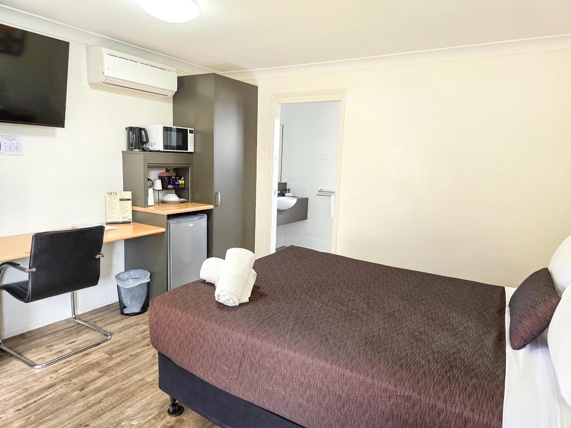 קינגארוי Ascot Lodge Motor Inn מראה חיצוני תמונה